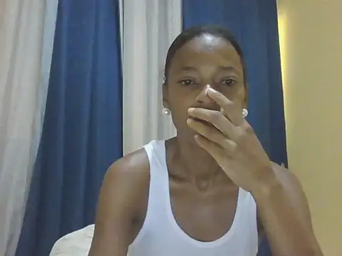 Snapshot of niki301 chatting on April 5, 1:52 pm niki301 online show from April 5, 1:52 pm