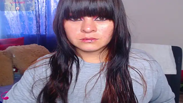 V ALERY online show from March 17, 6:55 pm