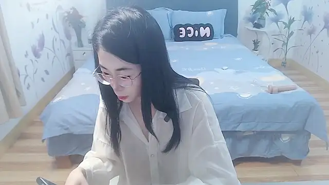 mila-baby-99 online show from April 6, 12:41 am