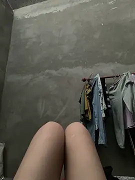 Kimnhi02 online show from March 26, 6:08 am