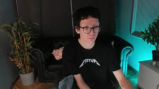 Tommy Stars online show from March 19, 5:33 am