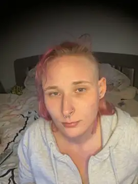 HotPurpleHaze online show from April 5, 1:19 pm