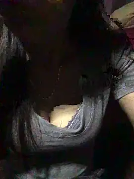 Snapshot of Big_cum120 chatting on May 8, 1:33 am Big cum120 online show from May 8, 1:33 am