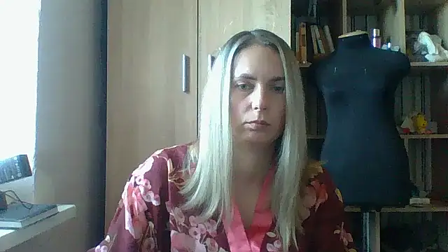 Mollie365 online show from March 23, 11:03 am