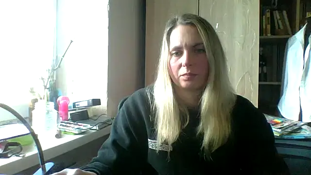 Mollie365 online show from April 19, 11:31 am