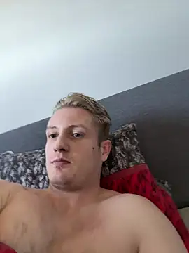 dirtyBent online show from April 22, 2:18 pm