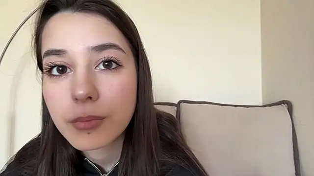 AdeleVelvet online show from March 13, 10:11 am