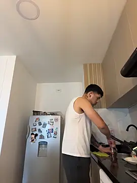 TroyeSavage online show from April 3, 11:41 am