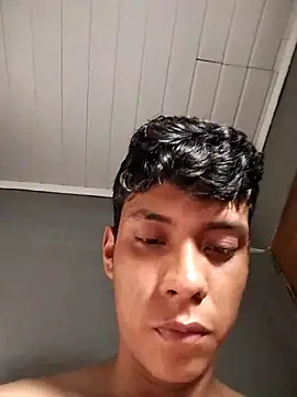 Snapshot of ROCHAIZ chatting on March 8, 7:28 pm ROCHAIZ online show from March 8, 7:28 pm