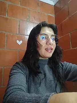 Snapshot of Amanda_x1 chatting on May 22, 7:41 pm Amanda x1 online show from May 22, 7:41 pm