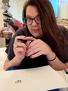 Sluttynoel online show from April 12, 1:10 am