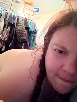 Snapshot of Sluttynoel chatting on April 30, 9:08 pm Sluttynoel online show from April 30, 9:08 pm