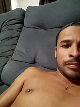 RFMorenoSafado online show from March 9, 6:01 pm