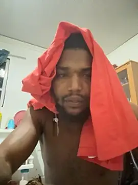 Snapshot of Johnbtte chatting on March 10, 3:11 am Johnbtte online show from March 10, 3:11 am