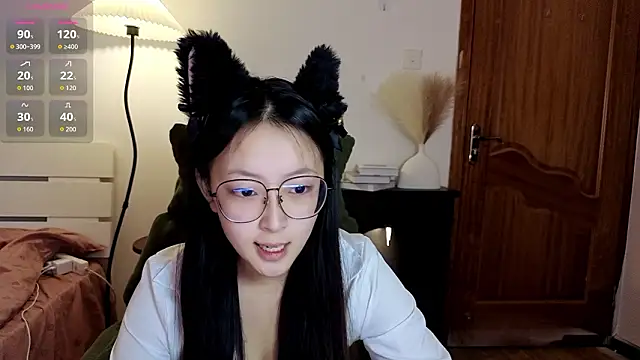 Gibear online show from March 30, 12:28 pm