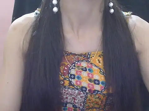 Snapshot of Lovely_Ananta chatting on May 29, 4:38 pm Lovely Ananta online show from May 29, 4:38 pm