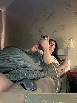 Besthot 2026 online show from March 25, 11:27 am