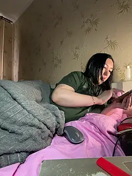 Besthot 2026 online show from March 29, 10:48 am