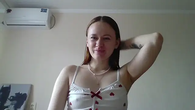 Whisper Of Desire online show from April 21, 11:38 am