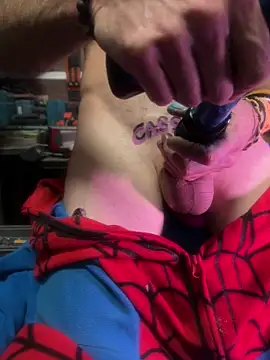 wasntevenme online show from April 5, 11:51 am