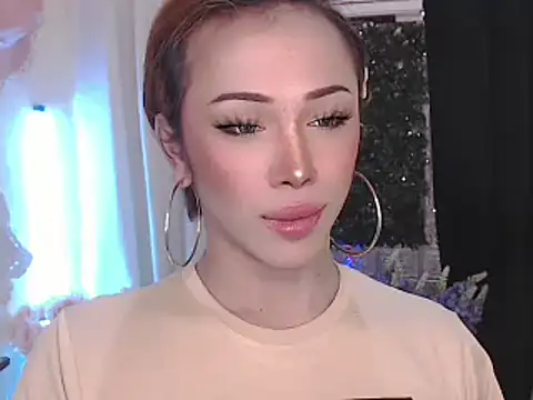 Ms amor powers ts online show from March 12, 8:31 am