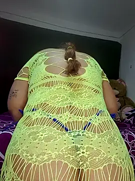 Foxylisaflores online show from March 21, 2:20 pm