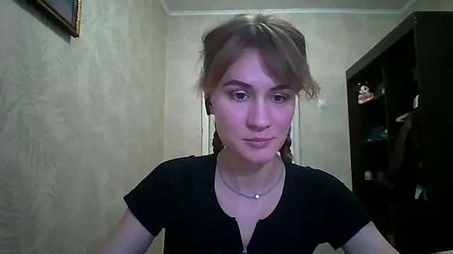 ElenoreHolguin online show from March 28, 3:11 pm