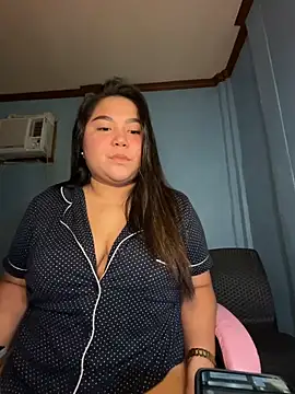 Snapshot of chubby_hotladyjes chatting on May 11, 4:48 pm chubby hotladyjes online show from May 11, 4:48 pm
