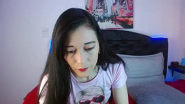 Snapshot of Mylu_xx chatting on June 6, 1:38 pm Mylu xx online show from June 6, 1:38 pm