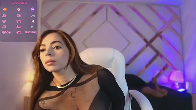 Noa butterfly  online show from March 26, 11:38 am