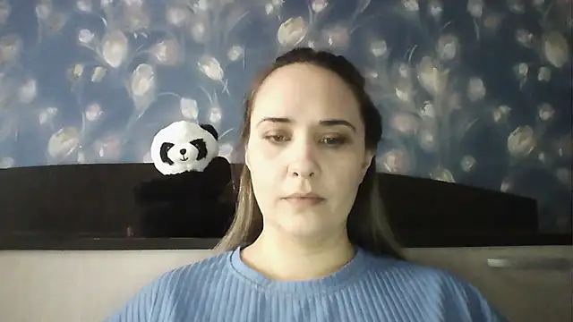 Snapshot of Alisa07qw chatting on March 26, 7:14 am Alisa07qw online show from March 26, 7:14 am