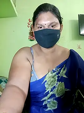 Snapshot of telugutanuja_ chatting on April 15, 10:10 pm telugutanuja online show from April 15, 10:10 pm