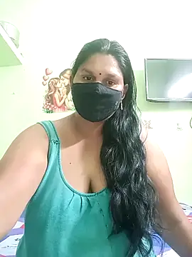 Snapshot of telugutanuja_ chatting on April 22, 3:57 pm telugutanuja online show from April 22, 3:57 pm