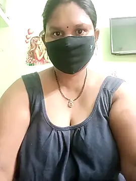 Snapshot of telugutanuja_ chatting on April 26, 3:59 am telugutanuja online show from April 26, 3:59 am