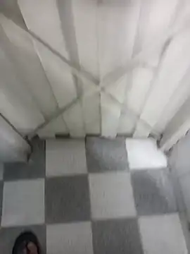 droale online show from April 26, 1:42 pm