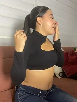 CatalinaSantana Pink online show from March 10, 9:53 pm