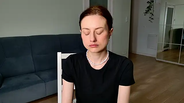 Snapshot of Dorimena chatting on June 12, 5:06 am Dorimena online show from June 12, 5:06 am