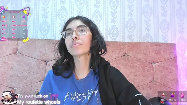 Snapshot of Molly_A chatting on March 25, 4:02 pm Molly A online show from March 25, 4:02 pm