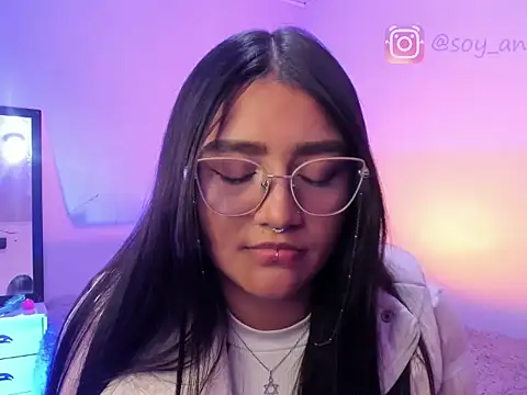 Snapshot of soyanny-777 chatting on March 14, 4:07 am soyanny-777 online show from March 14, 4:07 am