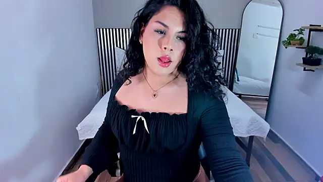 Alisson Pinkey online show from April 1, 12:55 am