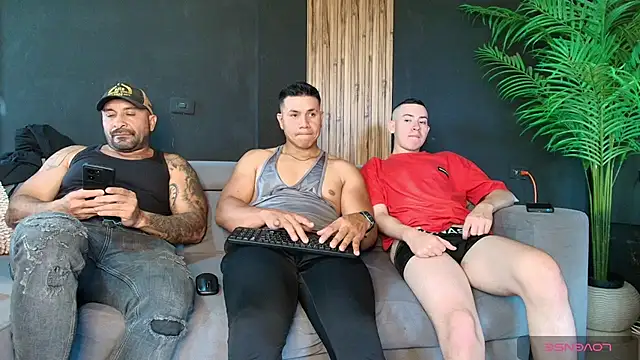 Snapshot of angelstream chatting on May 22, 8:58 pm angelstream online show from May 22, 8:58 pm