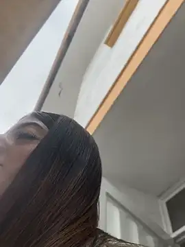 Snapshot of Electra_Pinkk chatting on May 4, 2:13 pm Electra Pinkk online show from May 4, 2:13 pm