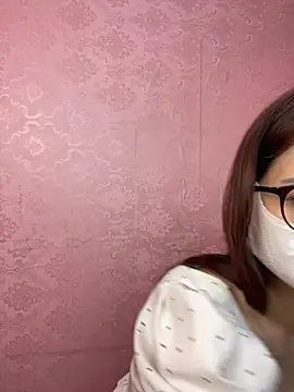 Emma 2603 online show from April 2, 1:53 pm