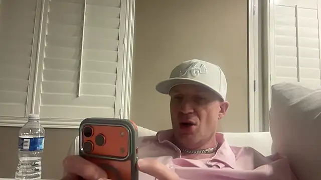 Naughty Ken Barbie-69 online show from April 4, 6:00 am