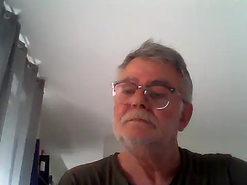 Snapshot of oura chatting on June 28, 8:31 am oura online show from June 28, 8:31 am