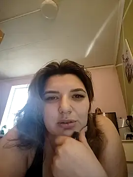 Snapshot of Angelika_l chatting on March 15, 10:32 am Angelika l online show from March 15, 10:32 am