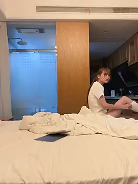 Aytc9989 online show from April 8, 4:07 pm