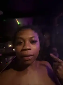 essencecora online show from March 12, 5:02 am