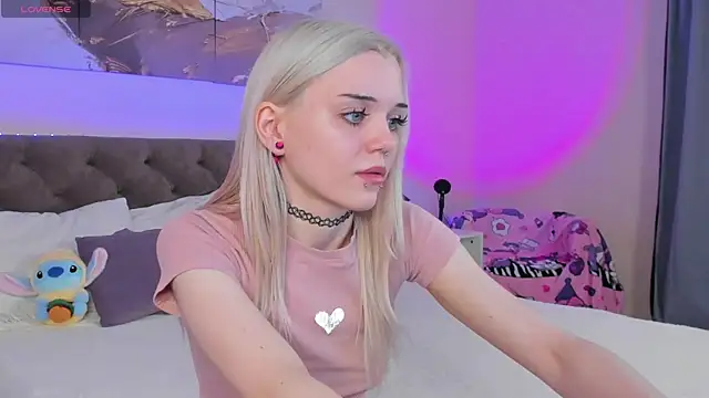 Mimi angels online show from April 21, 1:07 am