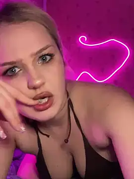 keeeessyyy online show from March 25, 12:33 pm